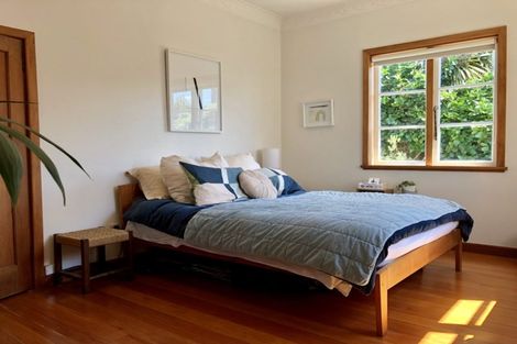 Photo of property in 12 Raumati Terrace, Khandallah, Wellington, 6035