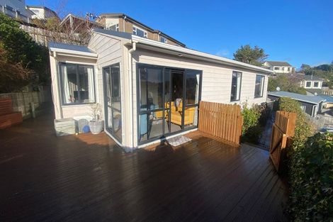 Photo of property in 16b Trinidad Crescent, Grenada Village, Wellington, 6037