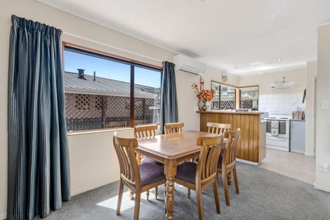 Photo of property in 2/22 Parkers Road, Tahunanui, Nelson, 7011