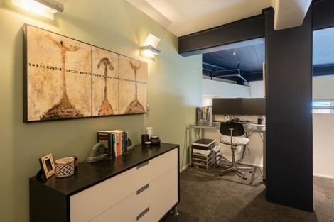 Photo of property in Stadium Garden Flats, 108/107 Thorndon Quay, Pipitea, Wellington, 6011