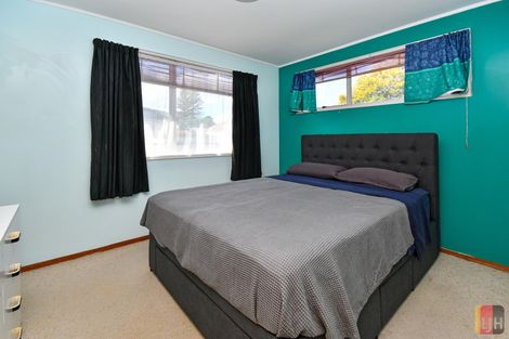 Photo of property in 9 Crispian Place, Weymouth, Auckland, 2103