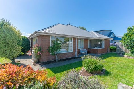 Photo of property in 1/7 Kennedys Bush Road, Halswell, Christchurch, 8025
