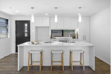 Photo of property in 2/38 Wildberry Street, Woolston, Christchurch, 8023