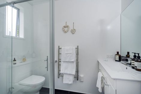 Photo of property in 55 Hornsea Road, Tairua, 3508