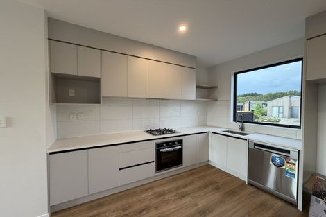 Photo of property in 11 Aituaa Road, Pukekohe, 2120