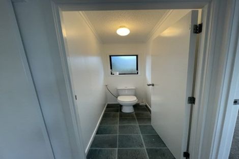 Photo of property in 2 Fairdale Avenue, Red Hill, Papakura, 2110