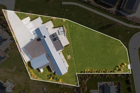 Photo of property in 24 Mountain View Drive, Wanaka, 9382