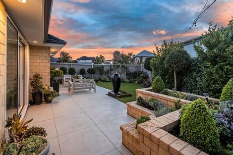 Photo of property in 61 Westpark Drive, Burnside, Christchurch, 8053