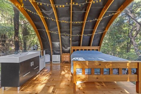 Photo of property in 112 Whaanga Road, Raglan, 3297