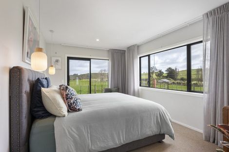 Photo of property in 336 Valley Road, Colyton, 4775