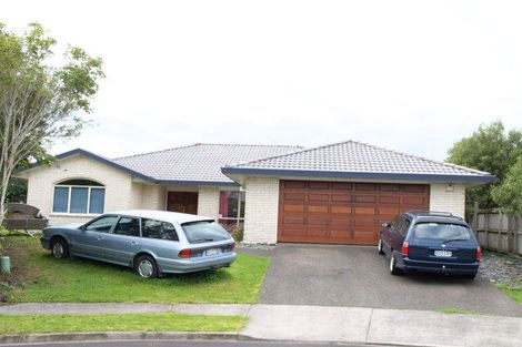 Photo of property in 8 Embleton Close, Northpark, Auckland, 2013