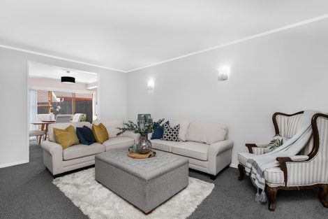 Photo of property in 4/8 Wood Street, Papakura, 2110