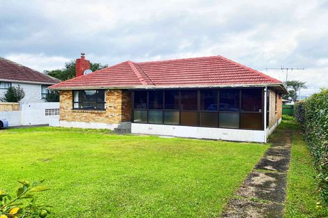Photo of property in 43 Mcannalley Street, Manurewa East, Auckland, 2102
