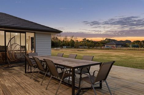 Photo of property in 1 Three Oaks Drive, Dairy Flat, Albany, 0794