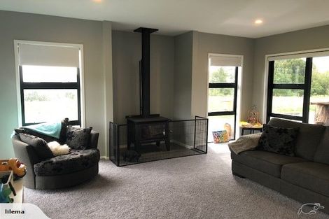 Photo of property in 171 Hickman Road, Urenui, 4375