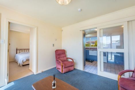 Photo of property in 1-11/94 Avenue Road, West End, Timaru, 7910