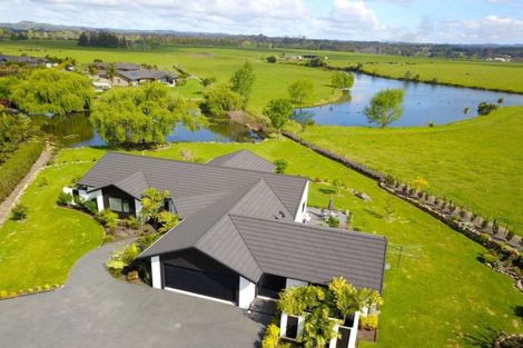 Photo of property in 10 Cochrane Drive, Kerikeri, 0230