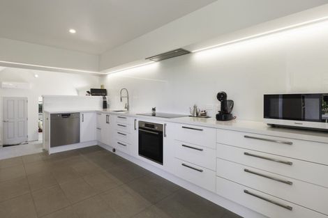 Photo of property in 9 Ridgeway Terrace, Taradale, Napier, 4112