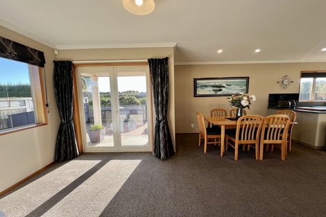 Photo of property in 32 Raeburn Avenue, Otatara, Invercargill, 9879