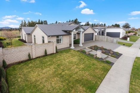 Photo of property in 59 Huntingdon Drive, Rangiora, 7400