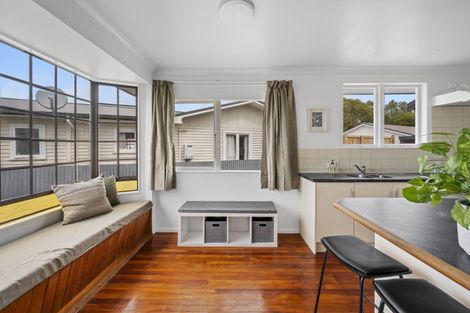 Photo of property in 60 Downing Avenue, Pirimai, Napier, 4112