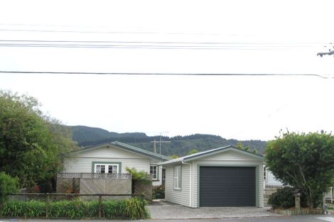 Photo of property in 45a Palmer Crescent, Silverstream, Upper Hutt, 5019