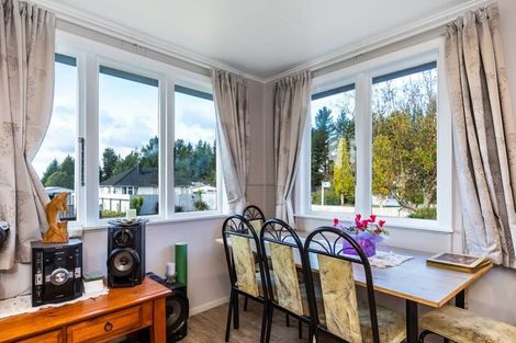 Photo of property in 21 Raukawa Crescent, Wairakei, Taupo, 3332