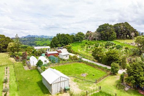 Photo of property in 63 Woodward Road, Maungatapere, Whangarei, 0179