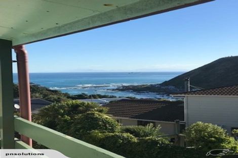 Photo of property in 22 Frobisher Street, Island Bay, Wellington, 6023