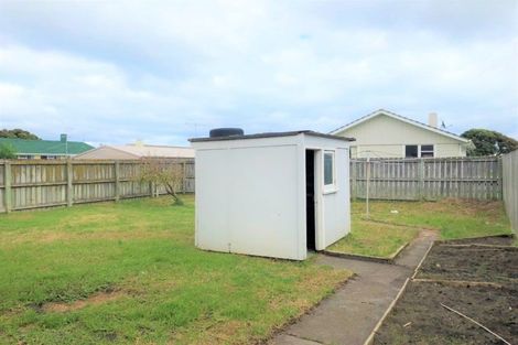 Photo of property in 14 Rogers Street, Castlecliff, Whanganui, 4501