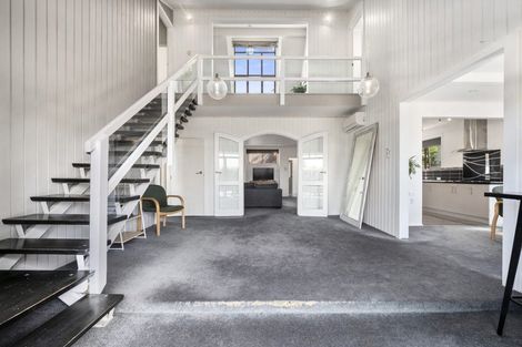 Photo of property in 5b Devon Street, Glenholme, Rotorua, 3010