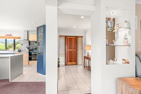 Photo of property in 20 Garrett Place, Riverstone Terraces, Upper Hutt, 5018