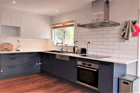 Photo of property in 103 Miramar North Road, Miramar, Wellington, 6022