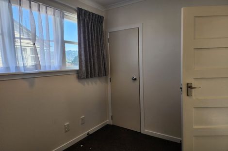 Photo of property in 217 Knights Road, Hutt Central, Lower Hutt, 5011