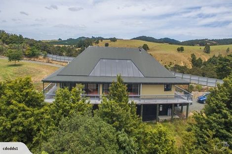 Photo of property in 1877 Matapouri Road, Matapouri, Whangarei, 0173