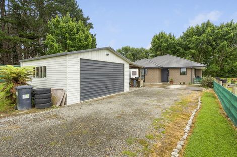 Photo of property in 81 Halls Road, Pahiatua, 4910