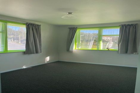 Photo of property in 121 Gear Terrace, Ranui, Porirua, 5024