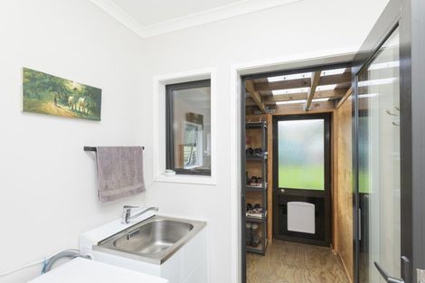 Photo of property in 909a Wharekopae Road, Ngatapa, Gisborne, 4072