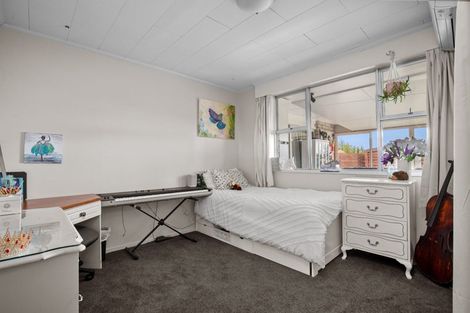 Photo of property in 60 Donegal Street, Cromwell, 9310