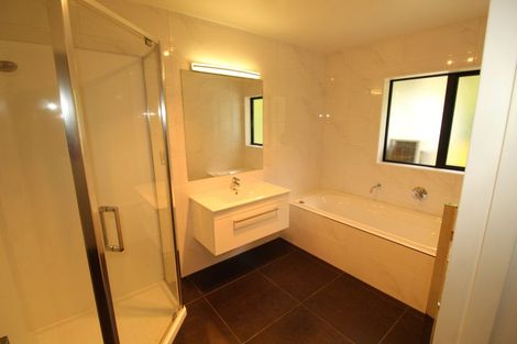 Photo of property in 19 Eastview Crescent, Stanmore Bay, Whangaparaoa, 0932