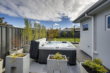 Photo of property in 20 Young Place, Taradale, Napier, 4112