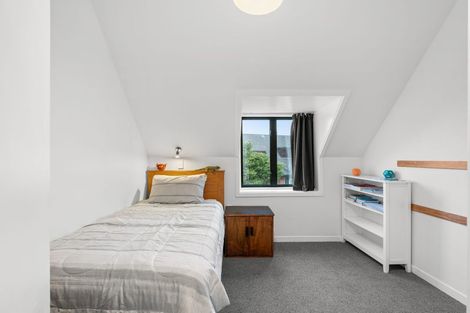 Photo of property in 83 Grahams Road, Burnside, Christchurch, 8041