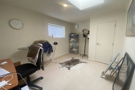 Photo of property in 25 Ballantrae Place, Thorndon, Wellington, 6011