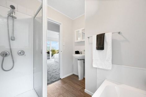 Photo of property in 17 Pygmalion Place, Dinsdale, Hamilton, 3204