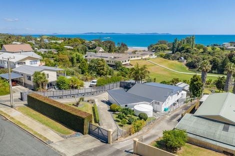 Photo of property in 28 Berghan Road, Coopers Beach, 0420