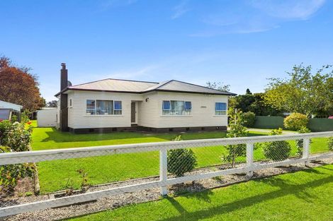 Photo of property in 11 Macdonald Street, Te Hapara, Gisborne, 4010