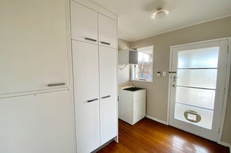 Photo of property in 32 Cardiff Road, Pakuranga, Auckland, 2010