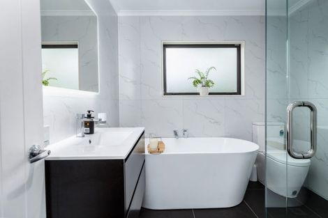 Photo of property in 6 West Street, Greytown, 5712