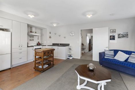 Photo of property in 74l Olliviers Road, Phillipstown, Christchurch, 8011