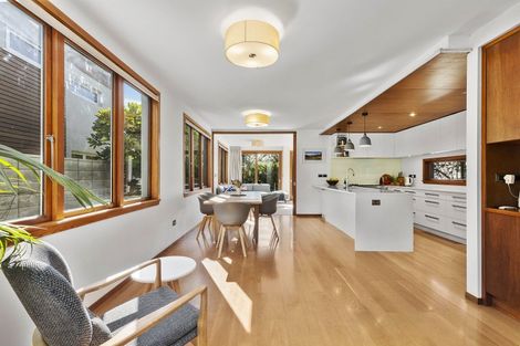 Photo of property in 33 Boardwalk Lane, Seatoun, Wellington, 6022